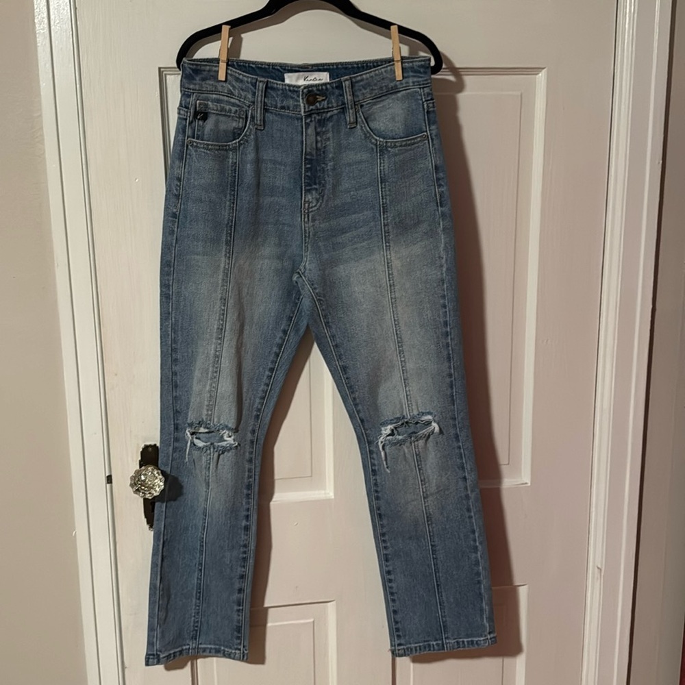 Kancan Women's Marley High Rise Slim Straight Light Wash Size 5/26